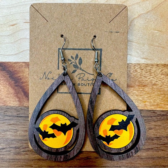 Halloween Wooden Earrings Boo Bats Scary Spooky Night Nite Full Moon - Picture 1 of 3